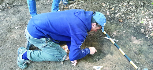 Fig. 5. Conturarea și cercetarea contextului arheologic.