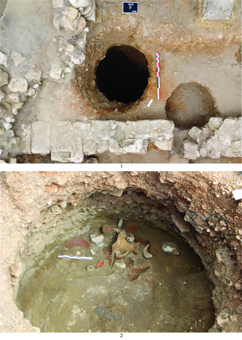 Fig. 4 - 1. Groapa G1 vedere aeriana cu planul gropii. 2. Detaliu intermediar cu o parte din descoperirile din groapa G1.