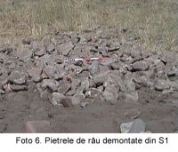 Chronicle of the Archaeological Excavations in Romania, 2003 Campaign. Report no. 67, Desa, Castraviţa<br /><a href='CronicaCAfotografii/2003/067/Desa-Castravita-6.jpg' target=_blank>Display the same picture in a new window</a>