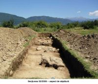 Chronicle of the Archaeological Excavations in Romania, 2005 Campaign. Report no. 48, Bumbeşti-Jiu, Gară<br /><a href='CronicaCAfotografii/2005/048/rsz-1.jpg' target=_blank>Display the same picture in a new window</a>