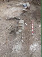 Chronicle of the Archaeological Excavations in Romania, 2018 Campaign. Report no. 2, Alba Iulia, Palatul guvernatorului consular al celor trei Dacii.<br /> Sector Apulum-2019\Ilustratie.<br /><a href='CronicaCAfotografii/2018/1-sistematice/002-Alba-Iulia-Palatul-Guv-AB-s/Apulum-2019/Ilustratie/pl-via.jpg' target=_blank>Display the same picture in a new window</a>