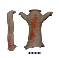 Chronicle of the Archaeological Excavations in Romania, 2019 Campaign. Report no. 37, Istria, Cetate<br /><a href='CronicaCAfotografii/2019/01-sistematice/037-istria-ct-histria-platouest-s/04-histria-platou-est-gatul-amfora-romana.jpg' target=_blank>Display the same picture in a new window</a>